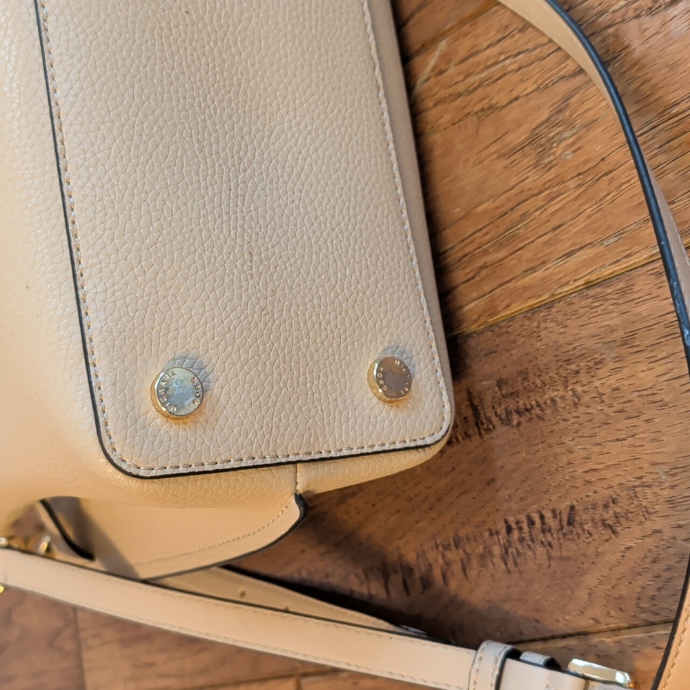 Michael Kors Emilia Large Cream Pebbled Leather Satchel - Picture 5 of 13